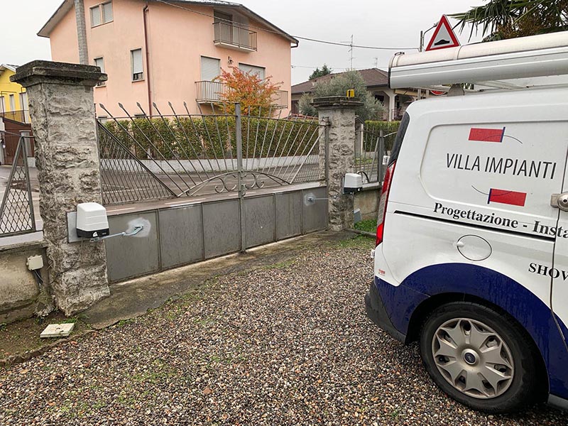 NUOVA NORMATIVA PER INSTALLAZIONE E MANUTENZIONE CANCELLI AUTOMATICI 1 Cancello automatico nuovo Castiglione Olona